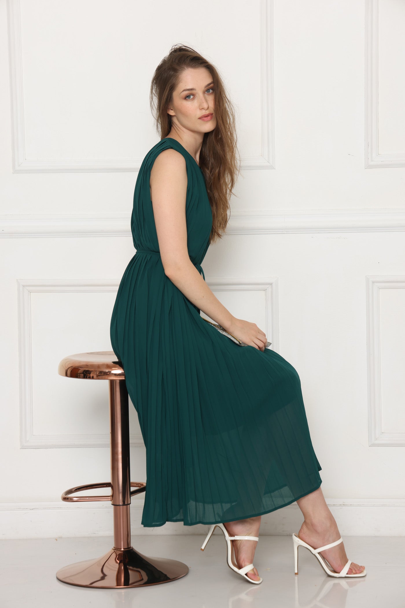 שמלת פליסה חלקה