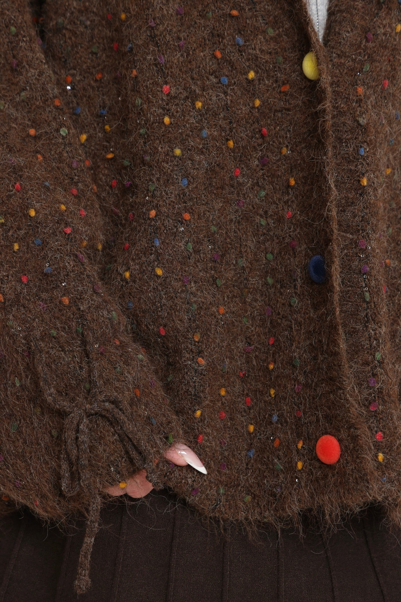 קרדיגן ניקוד ססגוני