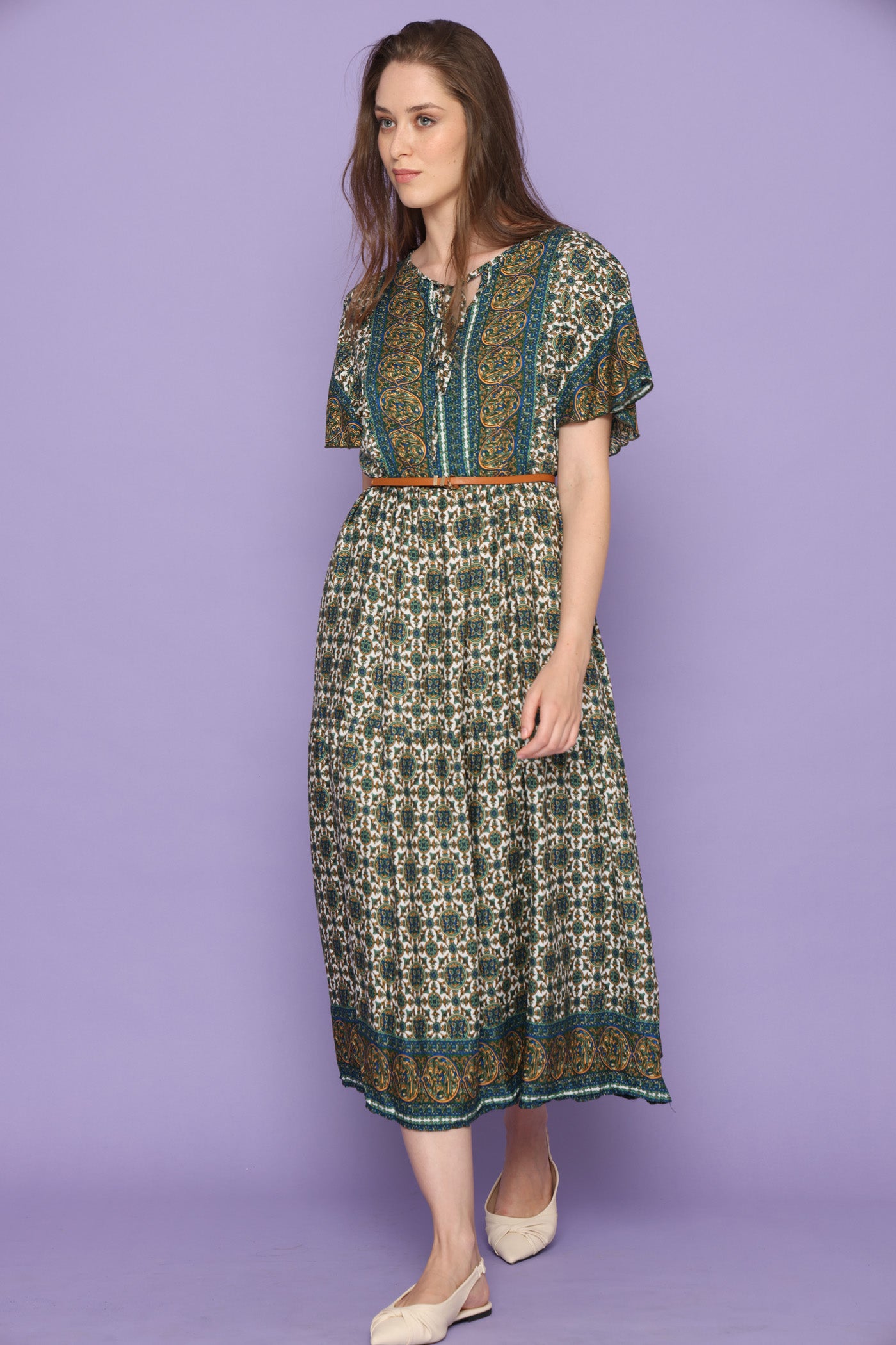 שמלת אתניות ירוקה