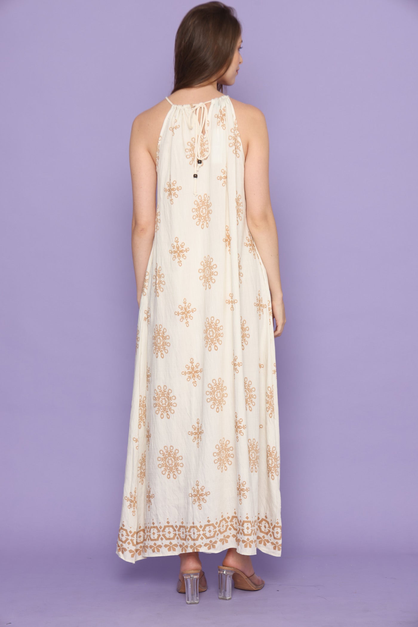 שמלת פרחי שמש