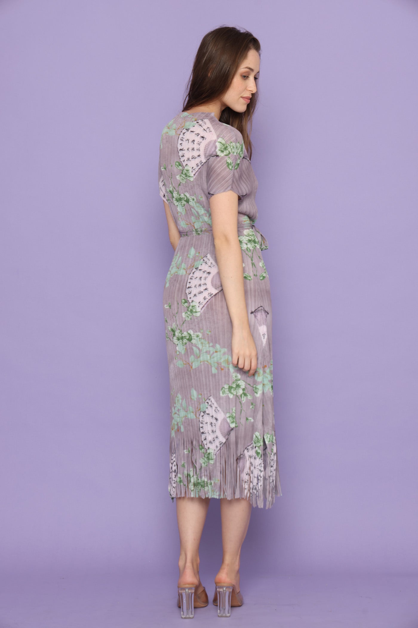 שמלת מניפות