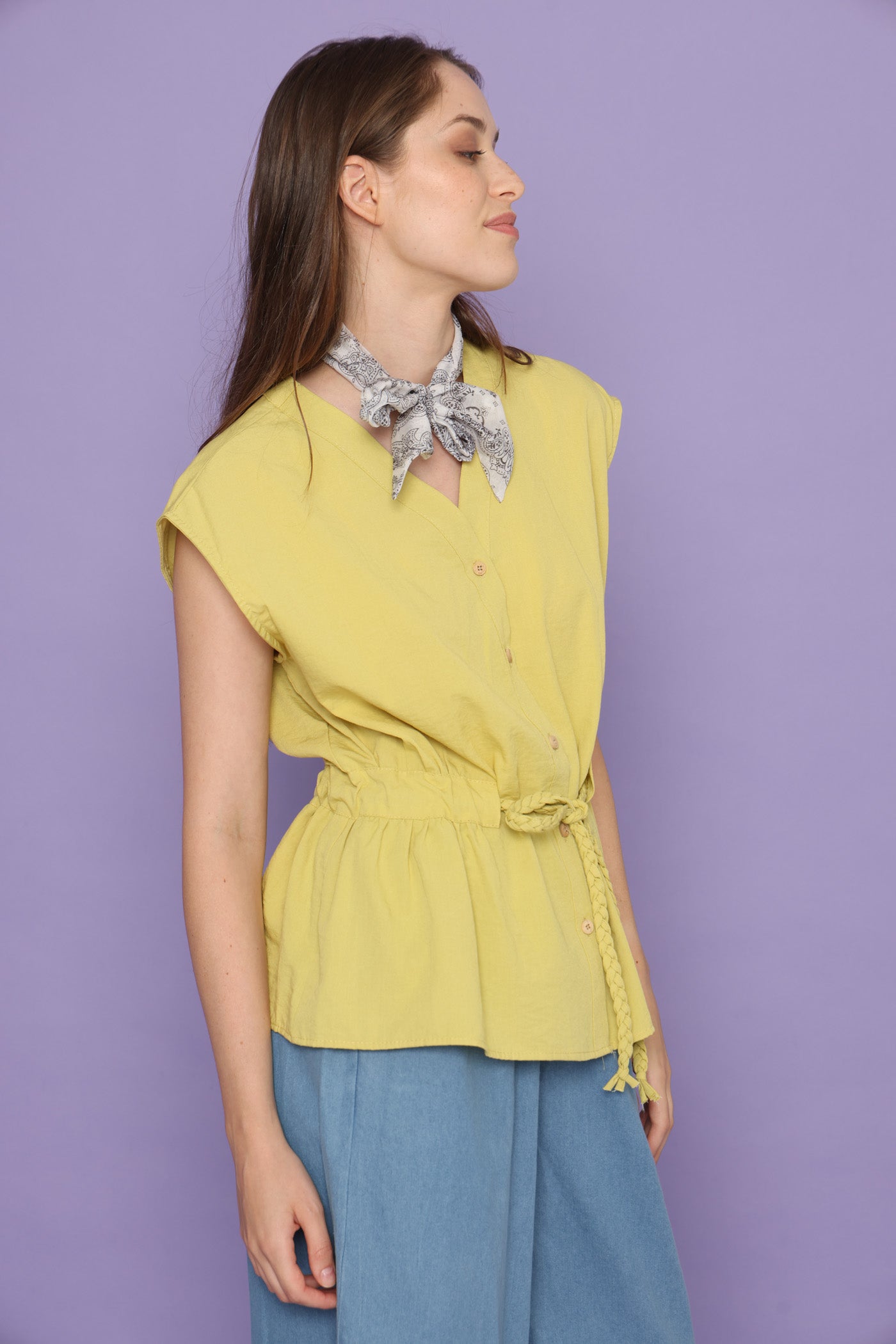 חולצת חגורת מותן